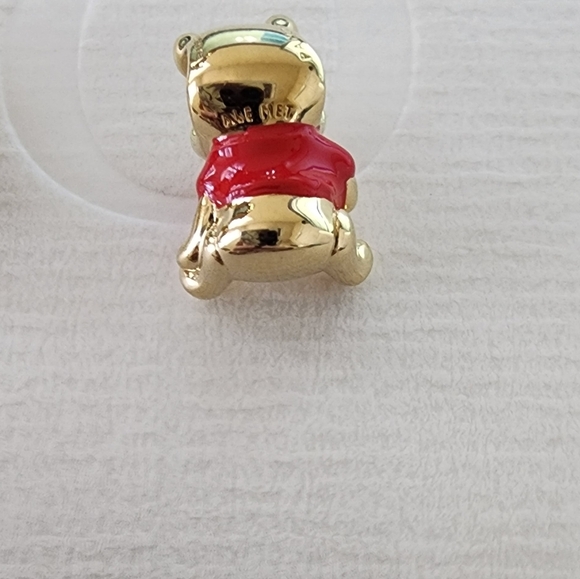 Pandora Disney Winnie the Pooh Bear Charm - Picture 8 of 11